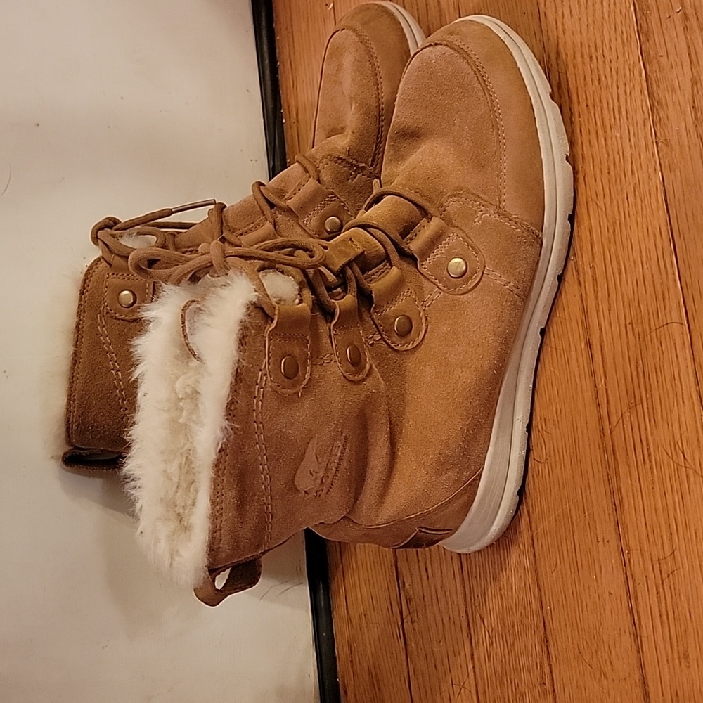 Sorel Women's Explorer Joan Boots Camel Brown/Ancient Fossil Size 8.5 GUC